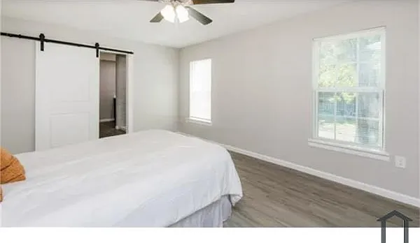4641 Valdez Dr — Photo 8
