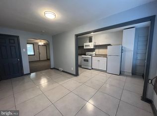 19 W 21st St, Chester, PA