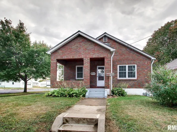 1240 Sycamore St, Quincy, IL 62301