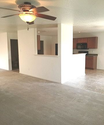 4th image of 4226 Waldon Pond
