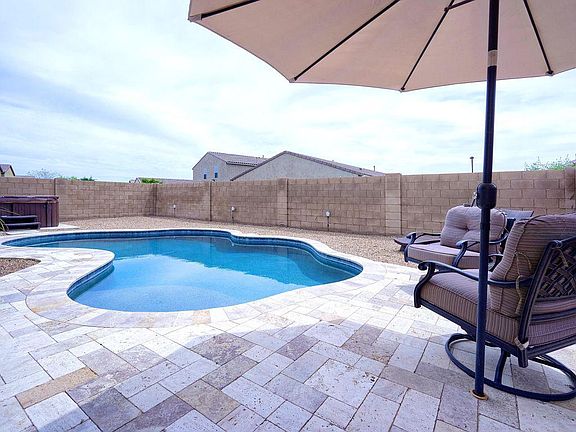 2nd image of 3011 W Woburn Ln