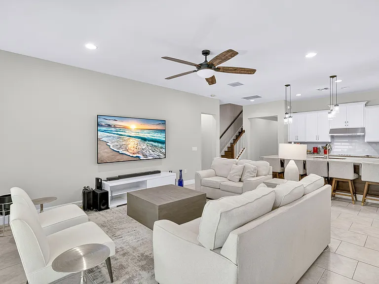 3604 Pilot Cir — Photo 1