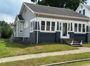 312 W Columbia St, Oakland City, IN 47660