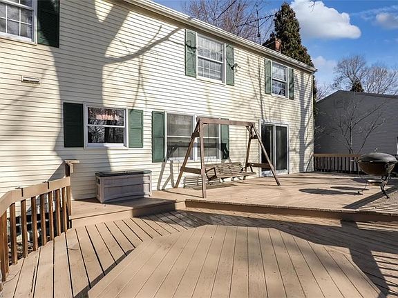 4th image of 8671 Bayberry Dr NE