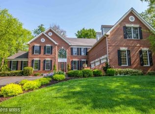 12726 Ox Meadow Dr, Herndon, VA 20171