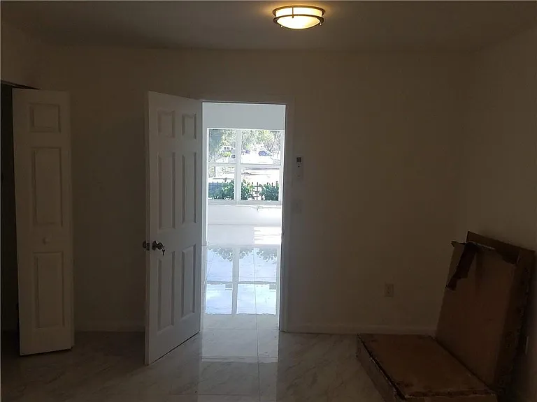 1826 Johnson St #1834 — Photo 6