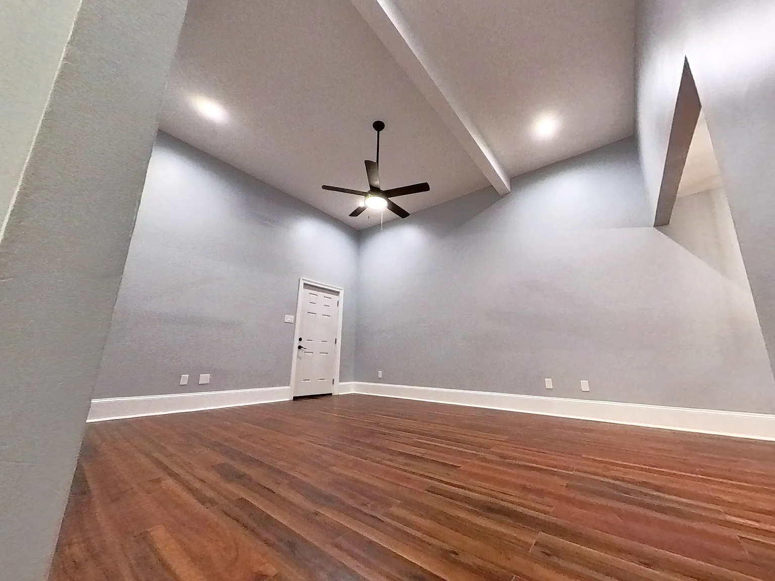 601 Iberville / 201 Chartres — Photo 1