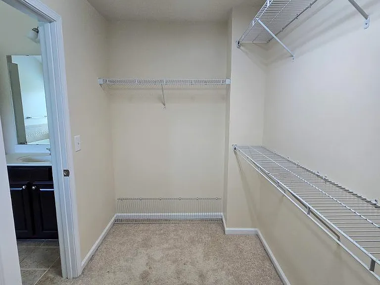 122 Windrush Ln — Photo 31
