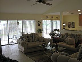 1st image of 3502 SE 18th Ave