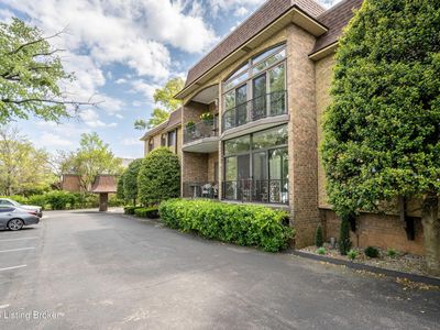 1602 Gardiner Ln APT 120, Louisville, KY, 40205