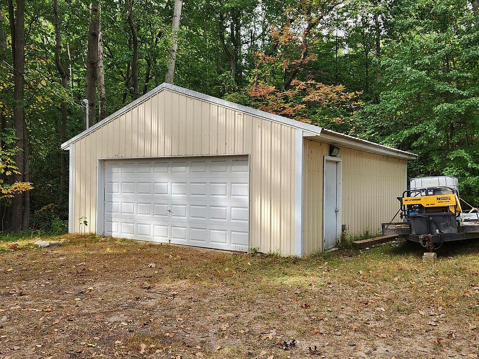 1st image of 6266 Lakeshore Dr
