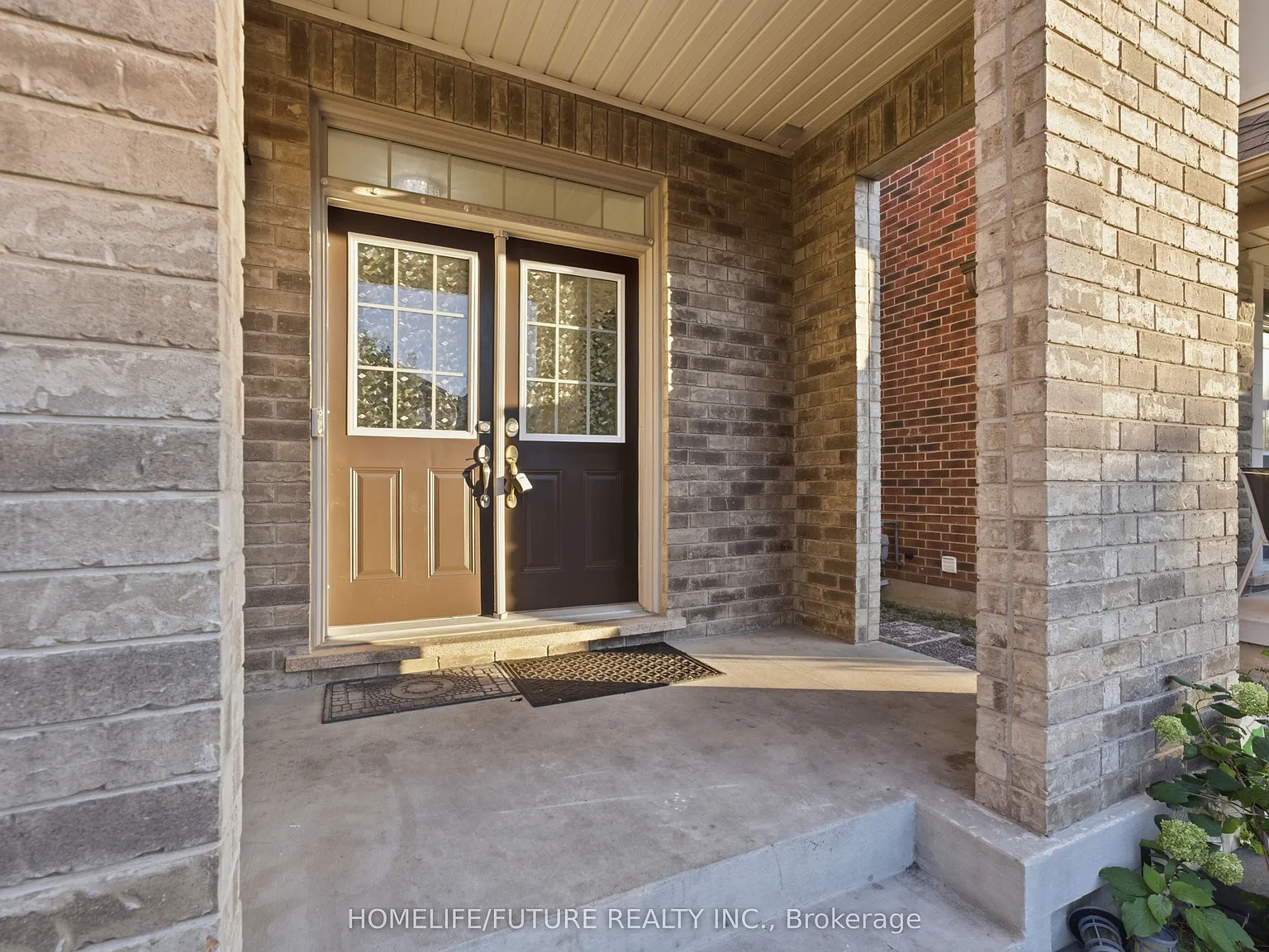 4 bed, $3,300 — Photo 3