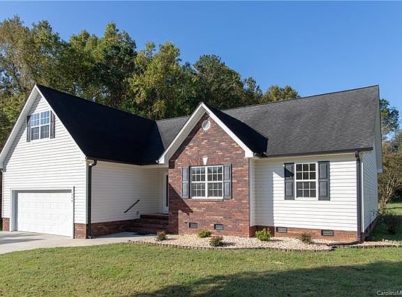 2nd image of 1048 Parkside Dr