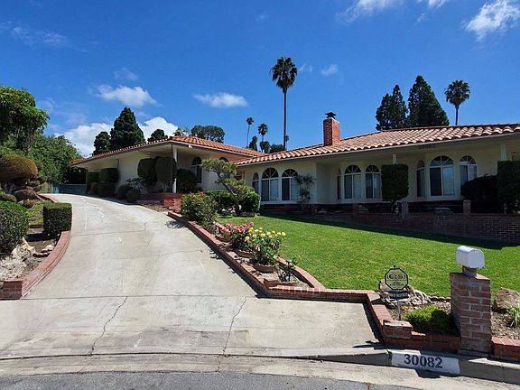 3rd image of 30082 Avenida Elegante