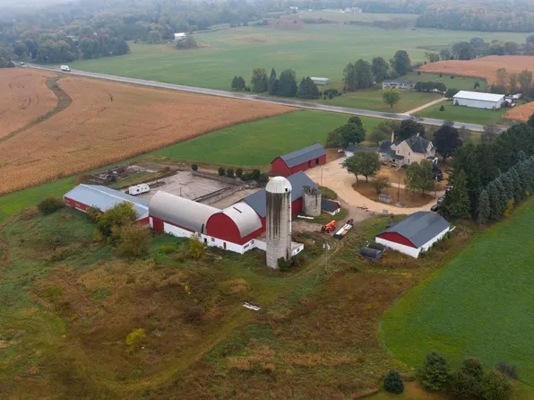 5036 County Highway D, West Bend, WI 53090