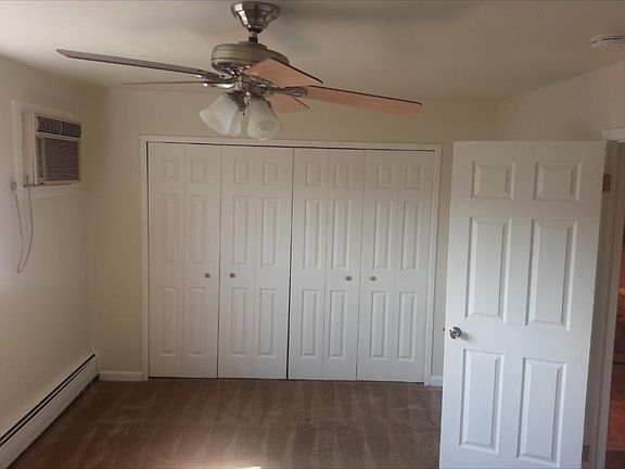 5th image of 15055 Hubbard St APT 32