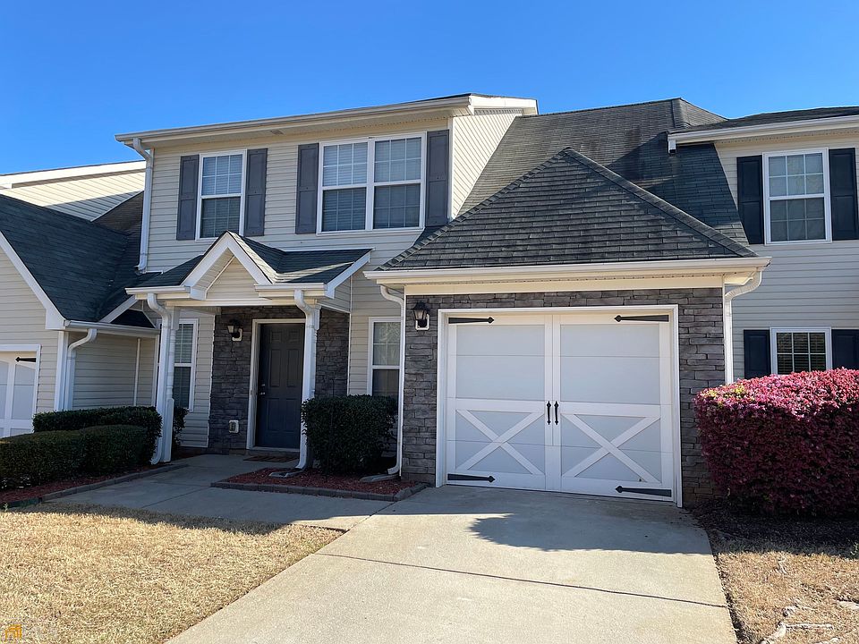 1st image of 110 City Park Dr
