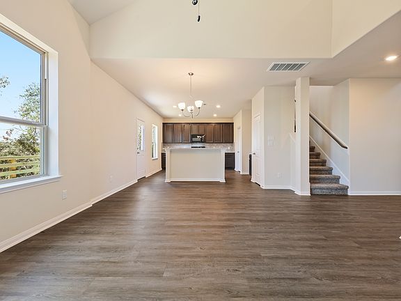 4th image of 6542 Blimp Base Blvd