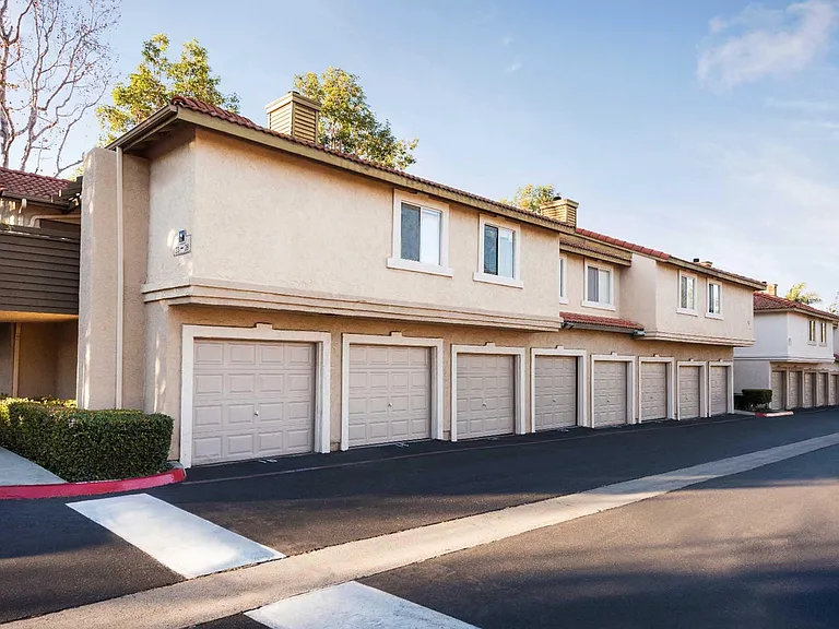 Elan Shadowridge Meadows — Photo 5