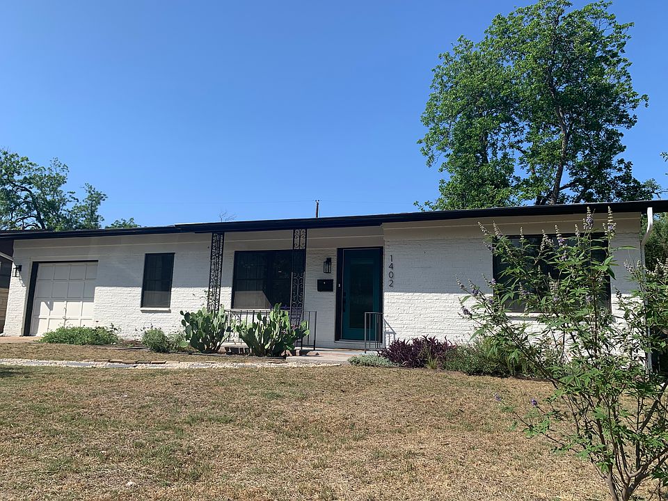 1st image of 1402 Larkwood Dr