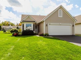 1212 Waterbrook Xing, Webster, NY 14580