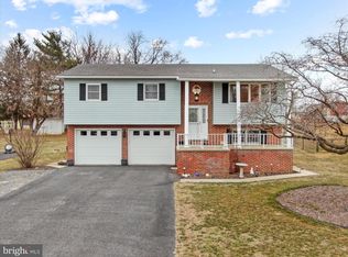 257 Valley Dr, Fayetteville, PA 17222