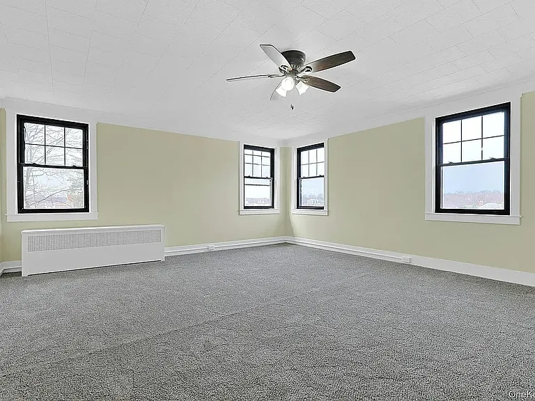 39 Neptune Ave #2 — Photo 4