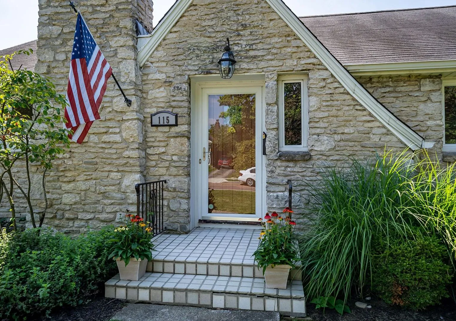 Classic Clintonville home for rent — Photo 3