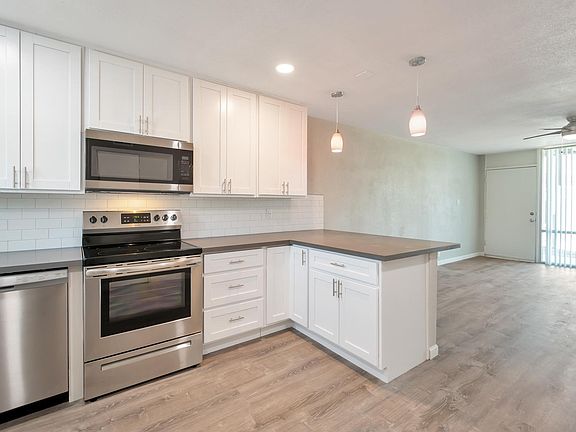 4th image of 1700 S College Ave Unit 29