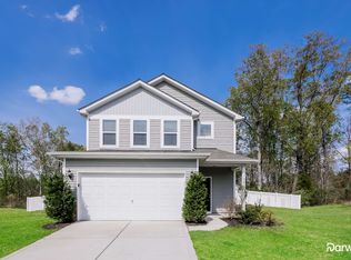 7428 Cedarfield Rd, Charlotte, NC 28227