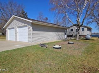 21481 Finch Rd, Osakis, MN 56360