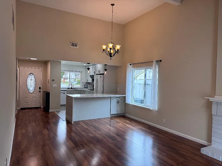 37650 Carriage Circle Cmn — Photo 1