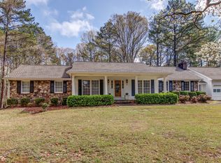 1356 Janmar Rd, Snellville, GA 30078