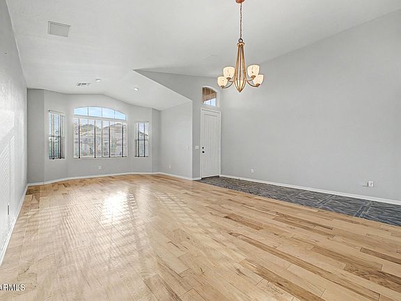 5th image of 4425 E Casey Lane