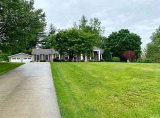 912 Saint John Rd, Elizabethtown, KY 42701