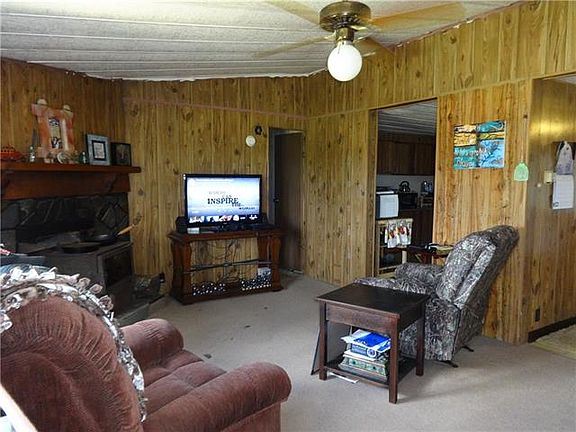 3rd image of 101 Private Road 411