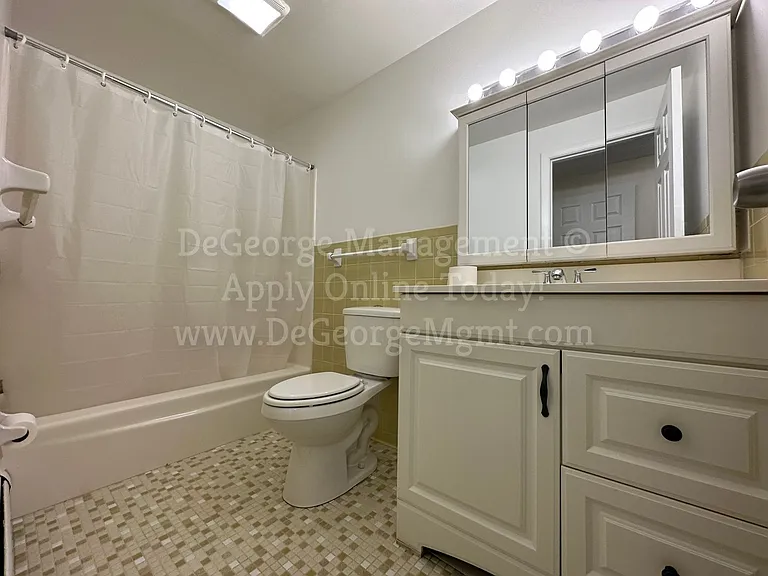Georgetown Manor Apartments for Rent in West Irondequoit, NY — Photo 20
