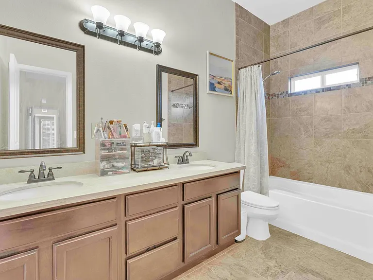 14540 Randall Cunningham — Photo 22