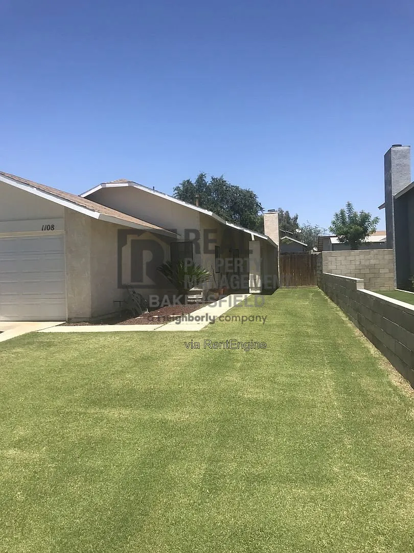 3 bed, 2.0 bath, 1167 sqft, $2,150 — Photo 2