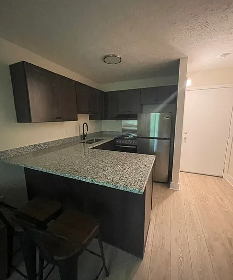 41 Kenilworth Rd #13 — Photo 5