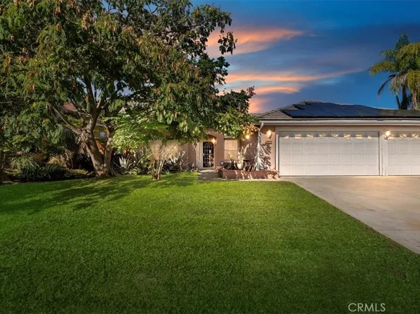 10049 Cartagena Dr, Moreno Valley, CA 92557