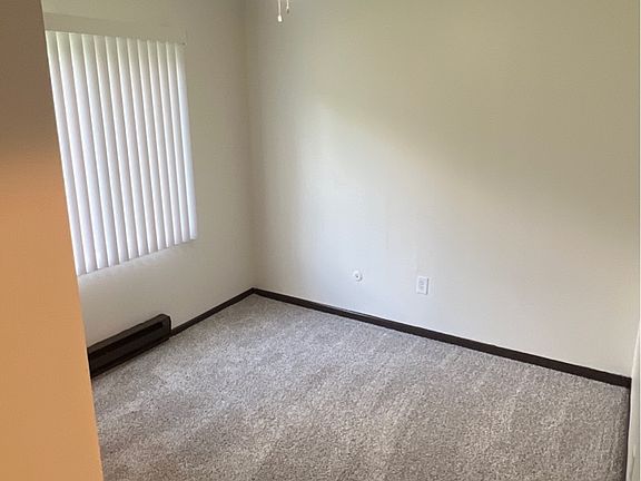 5th image of 4329 Centennial Ct #2
