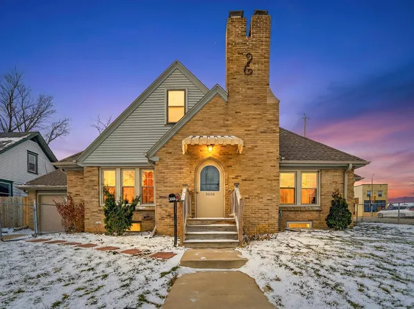 3006 Elm LANE, Racine, WI 53405