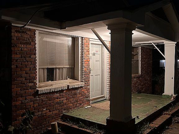 3rd image of 1025 7th Ave