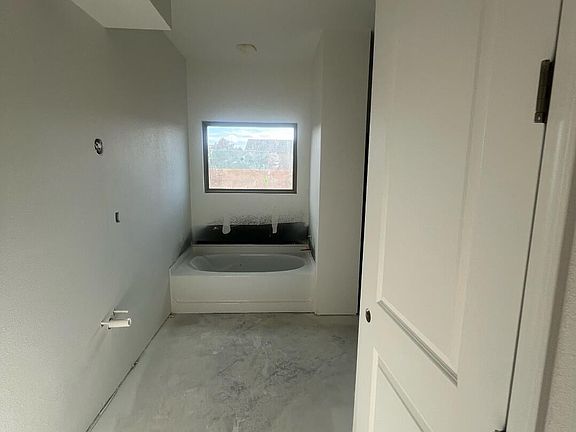 5th image of 2724 Seaforth Circle Rio