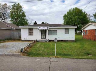 407 Landrum Ln, Paragould, AR 72450