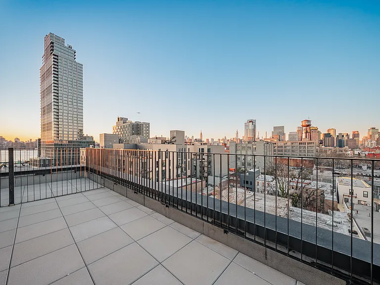 33 Franklin St #801 — Photo 3