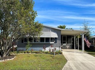 915 Oleander Cir, Barefoot Bay, FL 32976
