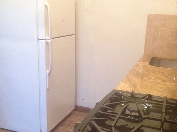 5th image of 1317 80th St #2R