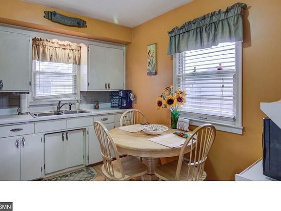 5th image of 11351 Kumquat St NW